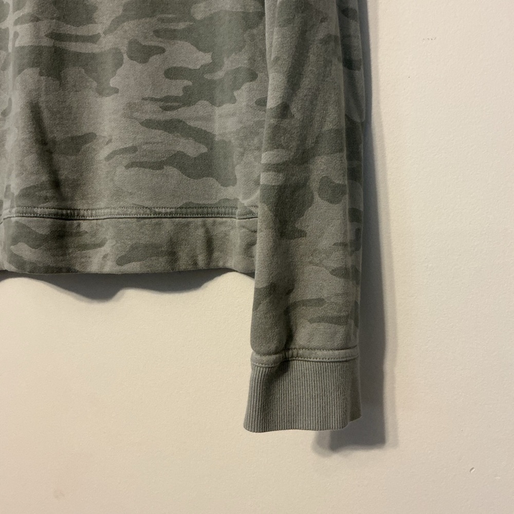 Universal Thread Light Camo - Picture 3 of 6